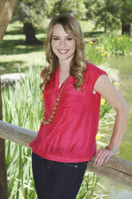 photo 27 in Bridgit Mendler gallery [id567832] 2013-01-22 00:00:00