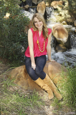 Bridgit Mendler pic #567831