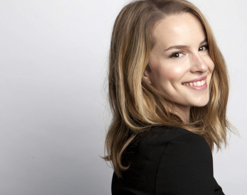 Bridgit Mendler pic #665925