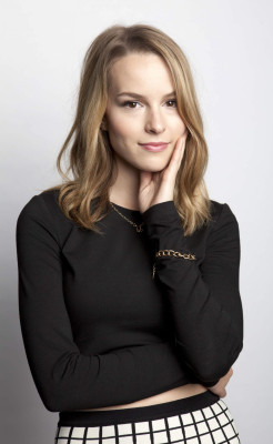 Bridgit Mendler pic #665933