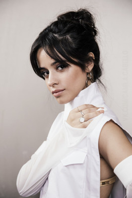 Camila Cabello pic #1011371