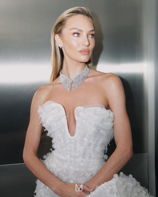 photo 3 in Candice Swanepoel gallery [id1353056] 2024-07-02 00:00:00