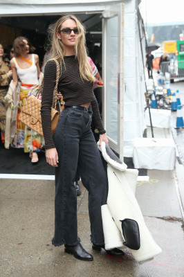 Candice Swanepoel pic #1203521