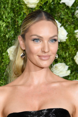 Candice Swanepoel pic #943209