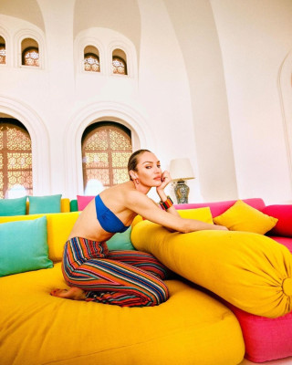 photo 5 in Candice Swanepoel gallery [id1336903] 2023-11-17 00:00:00