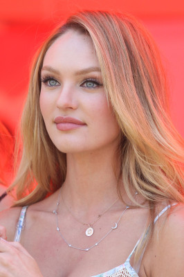 Candice Swanepoel pic #381744