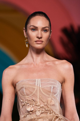 Candice Swanepoel pic #1177222