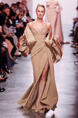 photo 5 in Candice Swanepoel gallery [id1368301] 2025-03-26 00:00:00