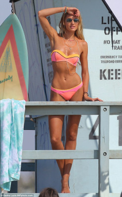 Candice Swanepoel pic #730322