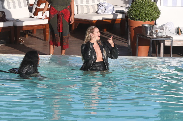 Candice Swanepoel pic #918012