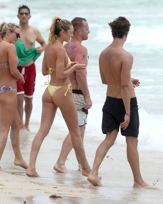 Candice Swanepoel pic #613374