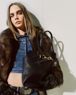 photo 6 in Delevingne gallery [id1360374] 2024-11-16 00:00:00