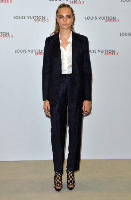 photo 4 in Cara Delevingne gallery [id817927] 2015-12-08 00:00:00