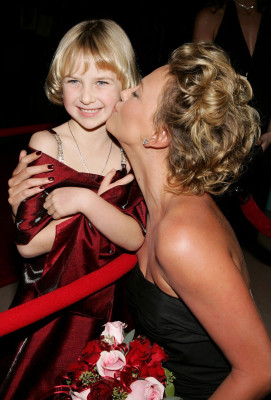 Charlize Theron pic #465889