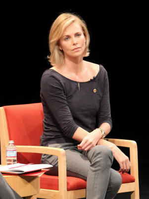 Charlize Theron pic #742431