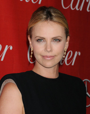 Charlize Theron pic #435855