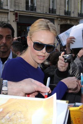 Charlize Theron pic #474559