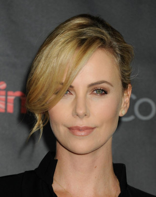 Charlize Theron pic #770459