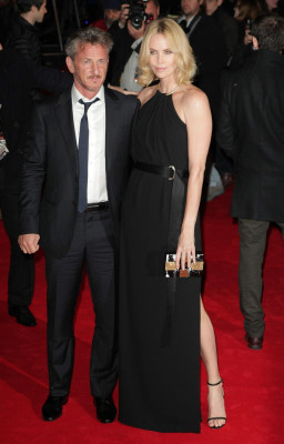 Charlize Theron pic #760589