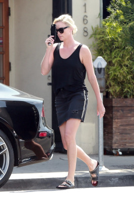 Charlize Theron pic #960418