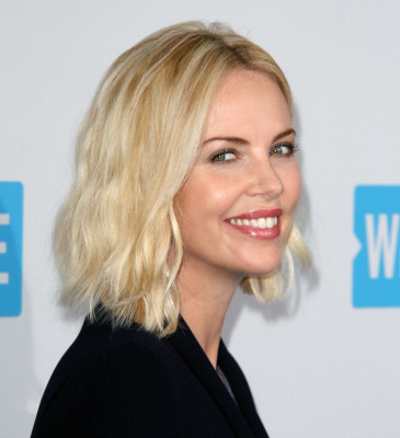 Charlize Theron pic #845487