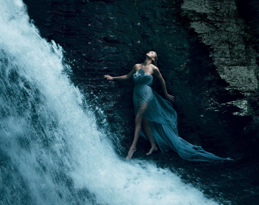 Charlize Theron pic #420693