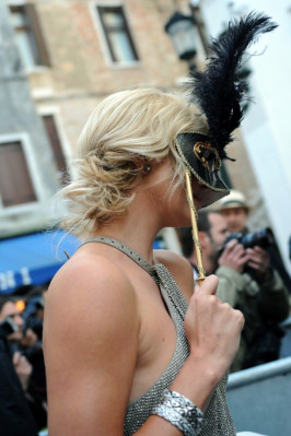 Charlize Theron pic #155688