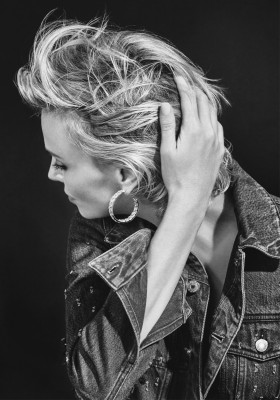 Charlize Theron pic #848162
