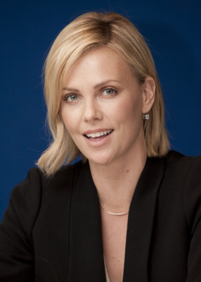Charlize Theron pic #424860