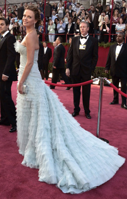 Charlize Theron pic #882447