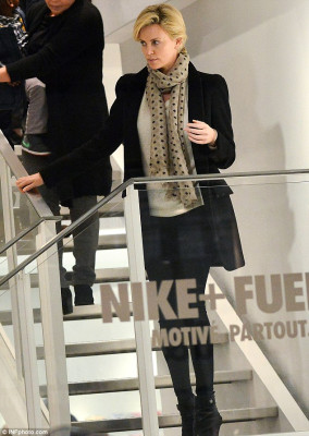 Charlize Theron pic #649206