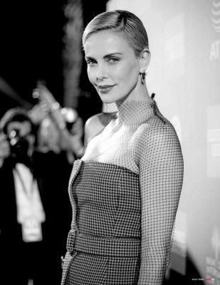 photo 25 in Charlize Theron gallery [id1221561] 2020-07-13 00:00:00