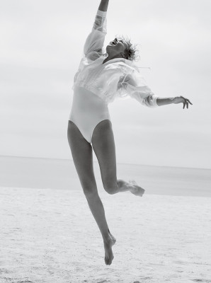 Charlize Theron pic #702188