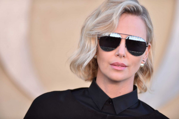 Charlize Theron pic #932670