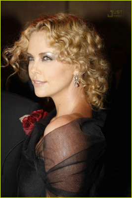 Charlize Theron pic #259254