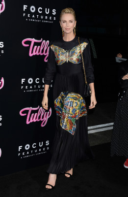 Charlize Theron pic #1030503