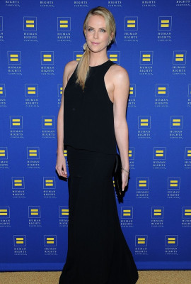 Charlize Theron pic #462289