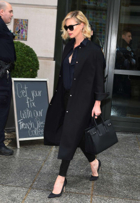 Charlize Theron pic #908104