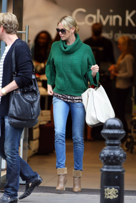 Charlize Theron pic #535553