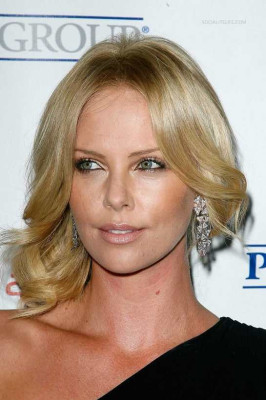 Charlize Theron pic #113432