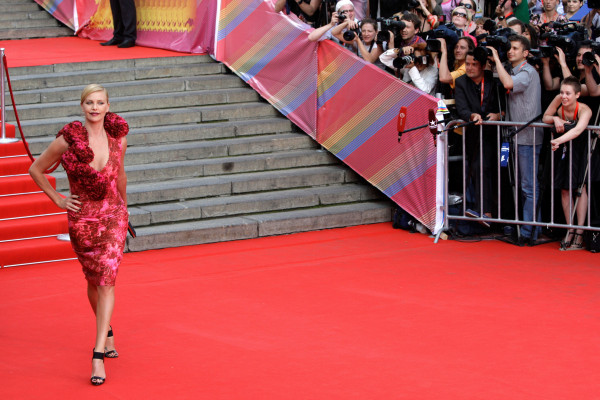 Charlize Theron pic #402252