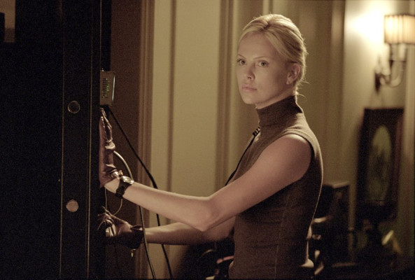 Charlize Theron pic #10817