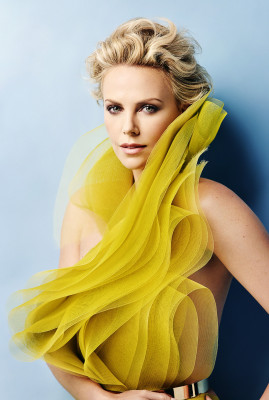 Charlize Theron pic #723703