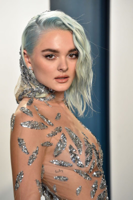Charlotte Lawrence pic #1228737