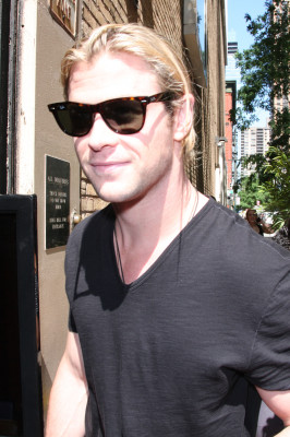photo 7 in Chris Hemsworth gallery [id506361] 2012-07-04 00:00:00