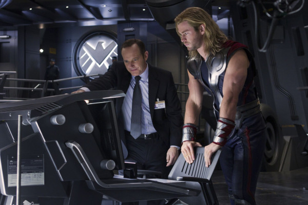 photo 10 in Chris Hemsworth gallery [id511360] 2012-07-17 00:00:00