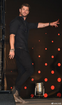 Chris Hemsworth pic #1190856