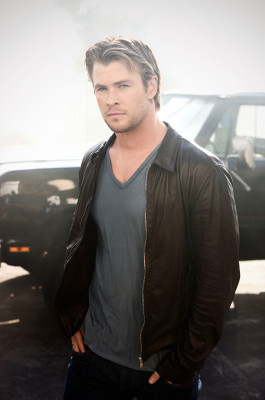 photo 11 in Chris Hemsworth gallery [id508213] 2012-07-09 00:00:00