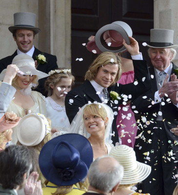 photo 6 in Chris Hemsworth gallery [id475682] 2012-04-17 00:00:00