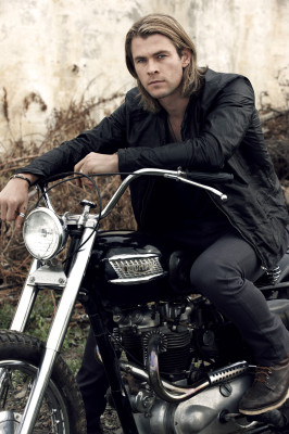 photo 21 in Chris Hemsworth gallery [id526560] 2012-08-28 00:00:00